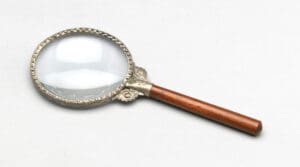Magnifying Glass - Dark Wood Handle