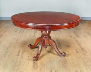 Rouind Mahogany Dining Table