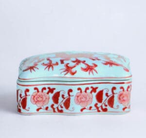 Covered Box with Deer Design Red 8 in